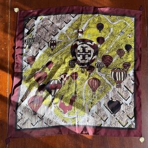 NWOT Tory Burch 100% Silk Scarf and travel Sublime